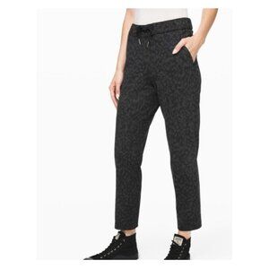 Lululemon On the Fly 7/8 Pants Formation Camo Deep Coal Mutli High Rise M 8